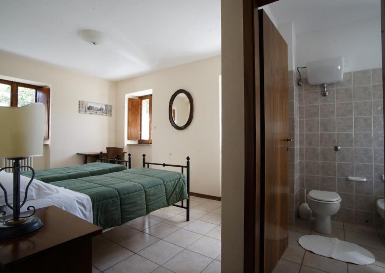 Antica Residenza San Girolamo Frontino Ngoại thất bức ảnh