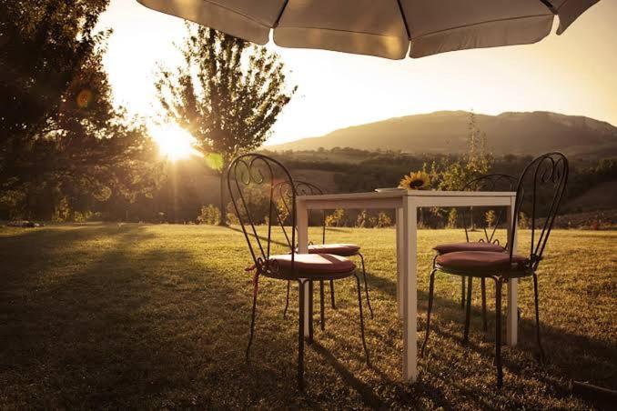 Antica Residenza San Girolamo Frontino Ngoại thất bức ảnh